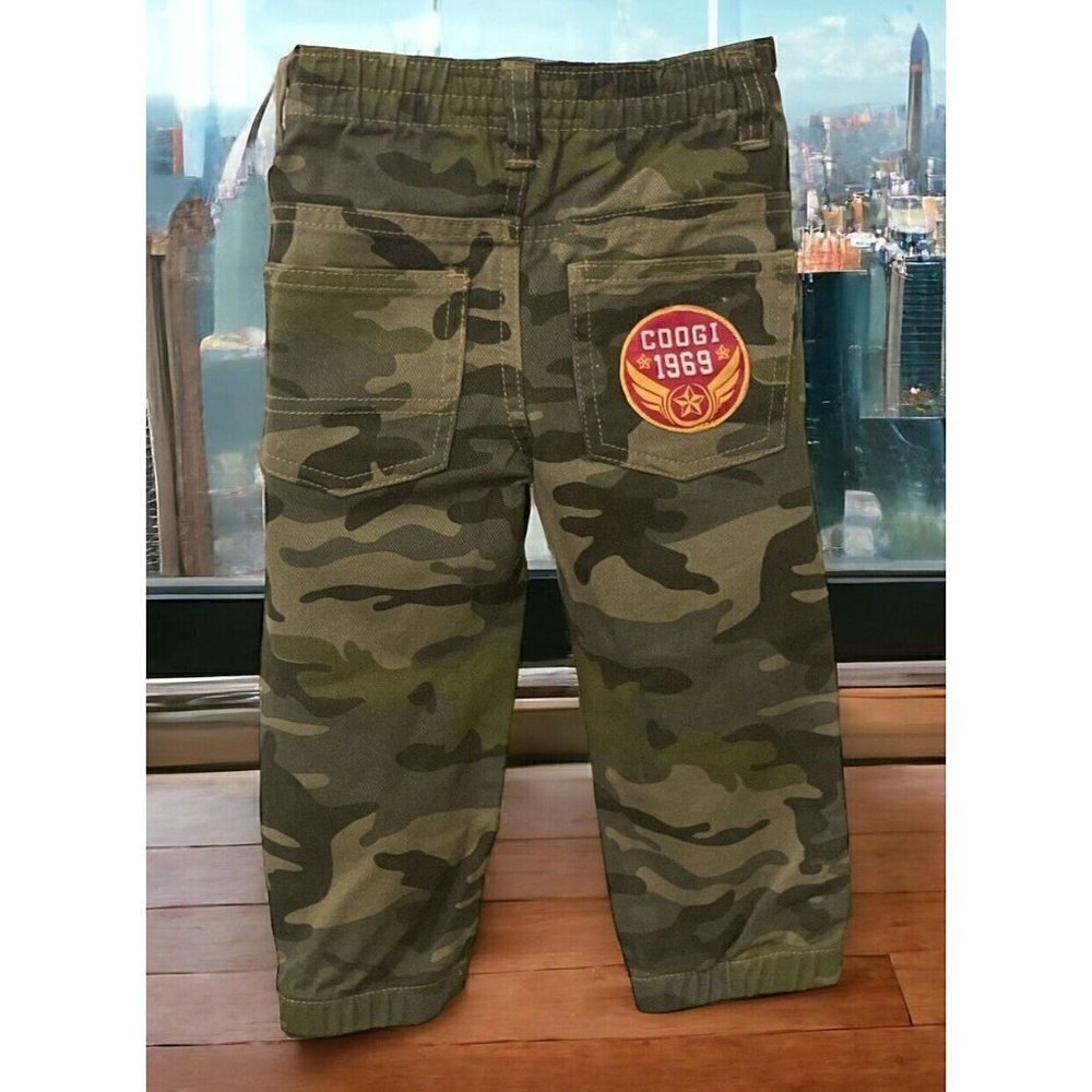 COOGI Kids Jogger Jeans Boys Size 18M Green Camouflage Flat Front Tapered Leg